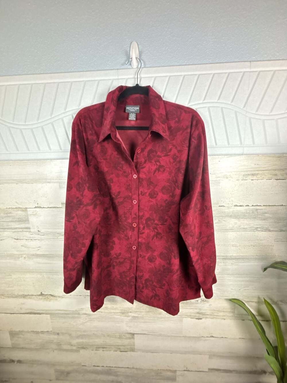 Notations Clothing Co. Woman Floral Button Down Shirt Size 1X